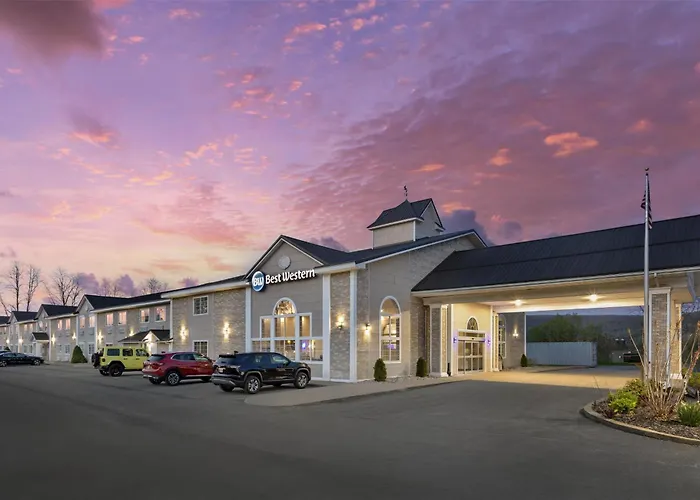 Jacuzzi hotel: Best Western Cooperstown